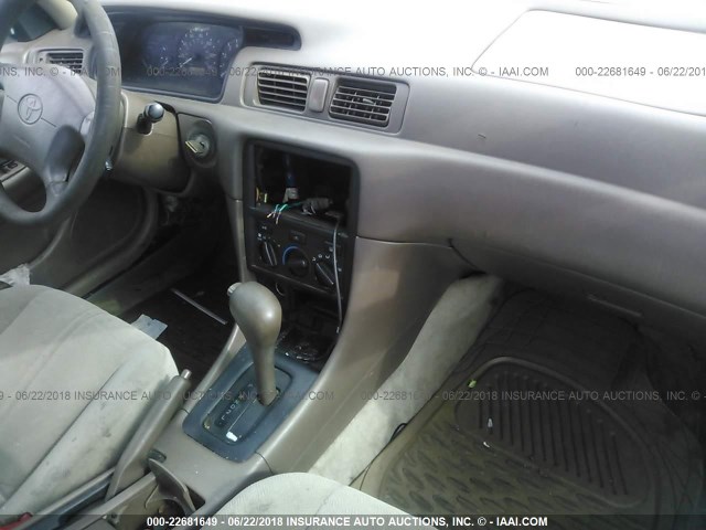 4T1BG22K3YU942428 - 2000 TOYOTA CAMRY CE/LE/XLE 黑色 照片 5