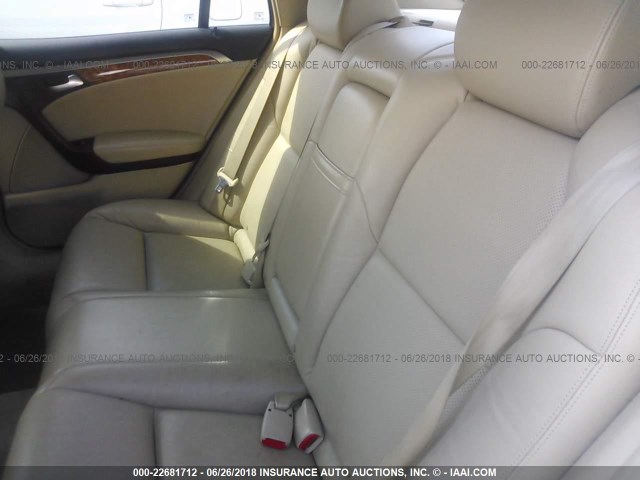 19UUA662X5A026988 - 2005 ACURA TL WHITE photo 8