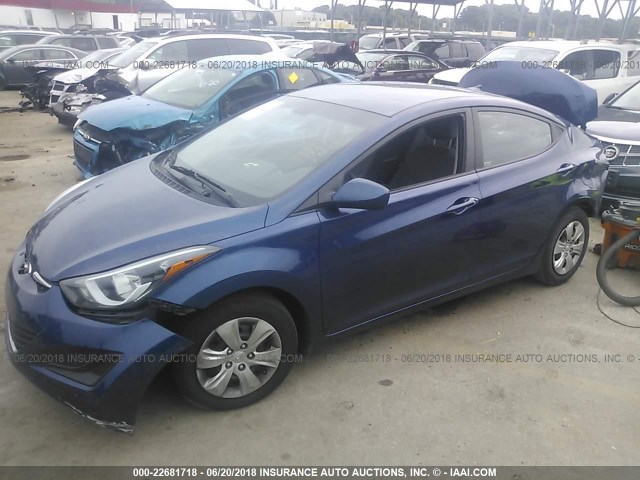 5NPDH4AE9GH783179 - 2016 HYUNDAI ELANTRA SE/SPORT/LIMITED BLUE photo 2