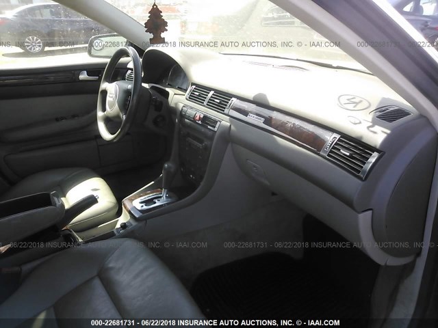 WAUCD64B74N100604 - 2004 AUDI A6 S-LINE QUATTRO GRAY photo 5