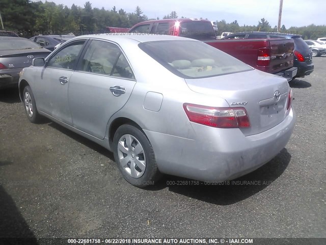 4T1BE46K57U641170 - 2007 TOYOTA CAMRY NEW GENERAT CE/LE/XLE/SE SILVER photo 3