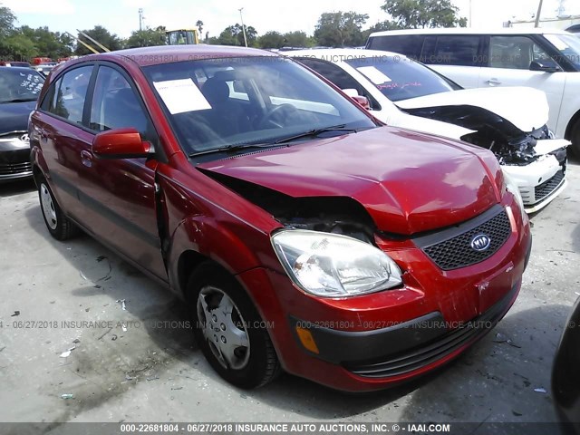 KNADE243096506938 - 2009 KIA RIO 5 SX RED photo 6