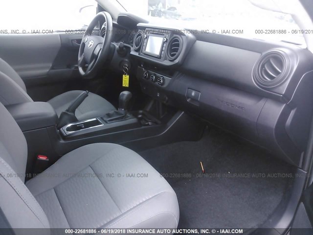 5TFRX5GN1HX094510 - 2017 TOYOTA TACOMA ACCESS CAB/SR/SR5 银色 照片 5