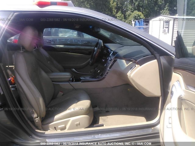 1G6DJ1ED5B0155214 - 2011 CADILLAC CTS PERFORMANCE COLLECTION Золотой фото 5