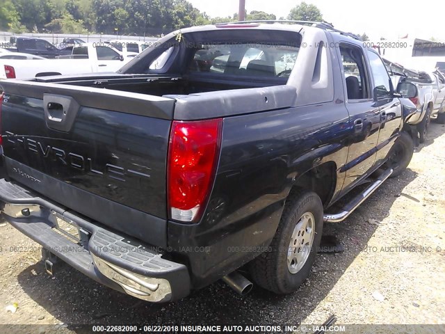 3GNEC12T34G236127 - 2004 CHEVROLET AVALANCHE C1500 GRAY photo 4