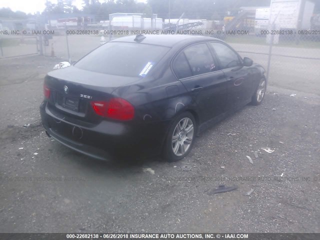 WBAPH7C55BE460944 - 2011 BMW 328 I BLACK photo 4