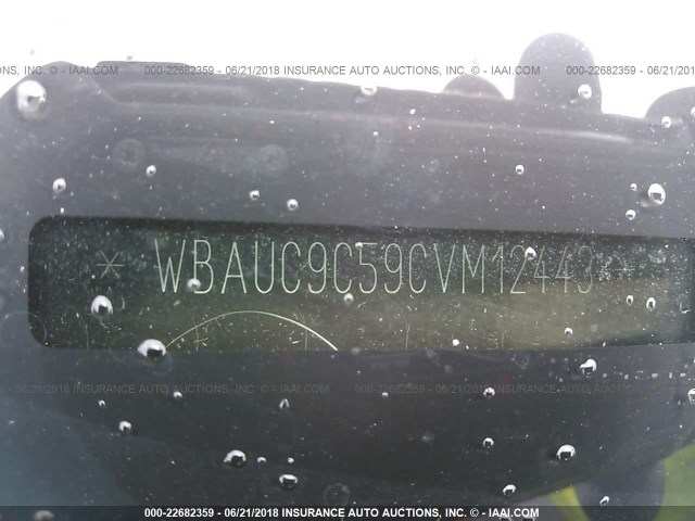 WBAUC9C59CVM12443 - 2012 BMW 135 I GRAY photo 9