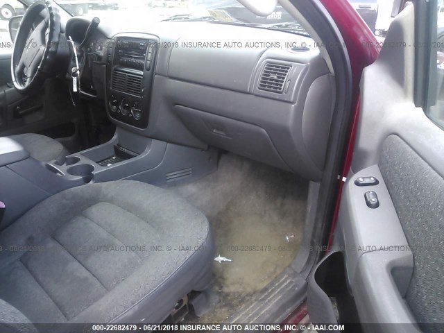 1FMZU72K04UA01565 - 2004 FORD EXPLORER XLS/XLS SPORT RED photo 5