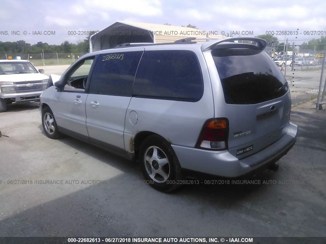 2FMZA57402BA66815 - 2002 FORD WINDSTAR SPORT SILVER photo 3