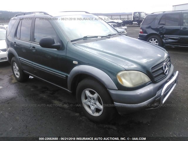 4JGAB54E7WA026000 - 1998 MERCEDES-BENZ ML 320 GREEN photo 1