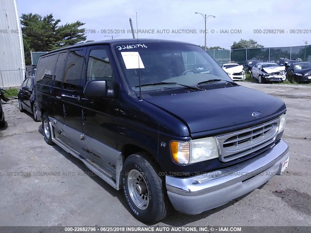 1FMRE11L61HA92642 - 2001 FORD ECONOLINE E150 WAGON BLUE photo 1