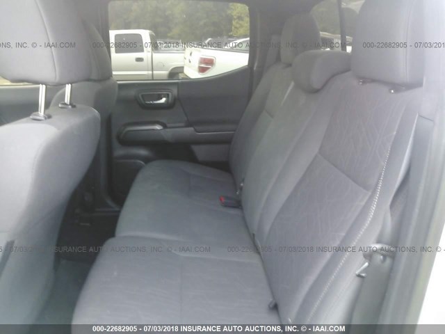 5TFCZ5AN6GX003996 - 2016 TOYOTA TACOMA DBL CAB/SR/SR5/TRD SPT/OR SILVER photo 8