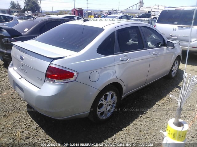 1FAHP36N19W217155 - 2009 FORD FOCUS SES SILVER photo 4