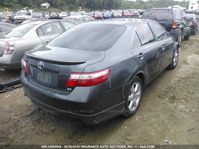 4T1BE46K17U077095 - 2007 TOYOTA CAMRY NEW GENERAT CE/LE/XLE/SE GRAY photo 4