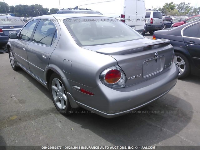 JN1DA31D93T507003 - 2003 NISSAN MAXIMA GLE/GXE/SE SILVER photo 3