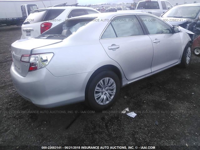 4T4BF1FK4DR287980 - 2013 TOYOTA CAMRY L/SE/LE/XLE SILVER photo 4