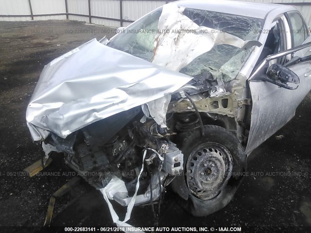 4T4BF1FK4DR287980 - 2013 TOYOTA CAMRY L/SE/LE/XLE 银色 照片 6