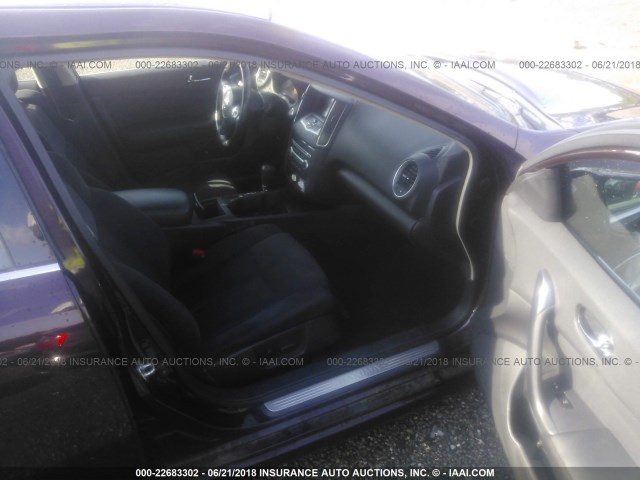 1N4AA5AP1EC432523 - 2014 NISSAN MAXIMA S/SV MAROON photo 5