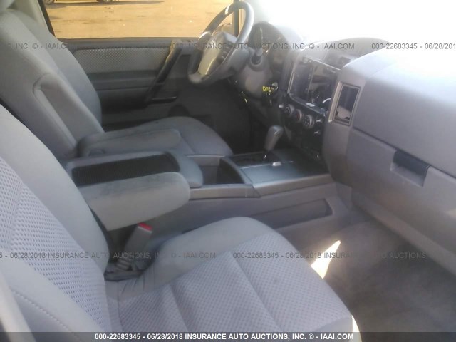 5N1AA08B95N706249 - 2005 NISSAN ARMADA SE/LE WHITE photo 5