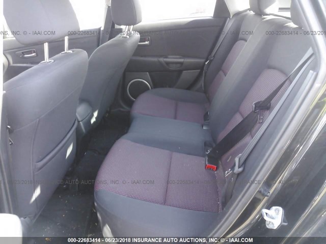 JM1BK343251296715 - 2005 MAZDA 3 HATCHBACK BLACK photo 8
