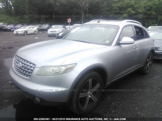 JNRBS08W03X000653 - 2003 INFINITI FX45 GRAY photo 2