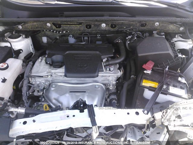 JTMRFREV8JJ723900 - 2018 TOYOTA RAV4 ADVENTURE/XLE 白色 照片 10