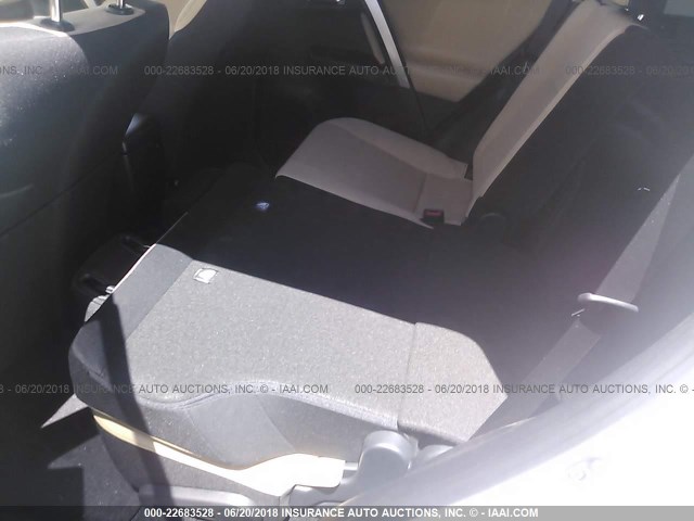 JTMRFREV8JJ723900 - 2018 TOYOTA RAV4 ADVENTURE/XLE 白色 照片 8