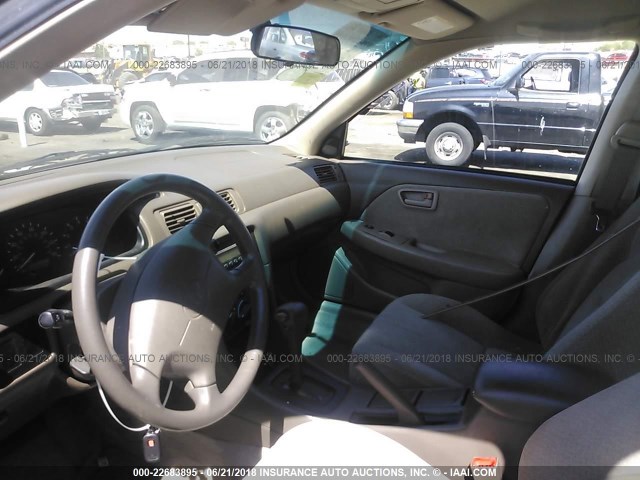 JT2BG22K7Y0432510 - 2000 TOYOTA CAMRY CE/LE/XLE ოქროსფერი ფოტო 5