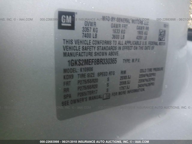 1GKS2MEF8BR330365 - 2011 GMC YUKON XL DENALI SILVER photo 9