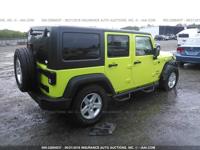 1C4BJWDG2GL347466 - 2016 JEEP WRANGLER UNLIMITE SPORT GREEN photo 4