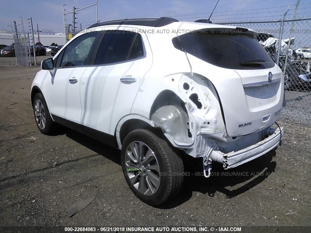 KL4CJASBXJB529910 - 2018 BUICK ENCORE PREFERRED Weiß Foto 3