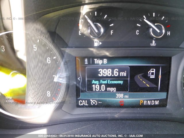 KL4CJASBXJB529910 - 2018 BUICK ENCORE PREFERRED Weiß Foto 7