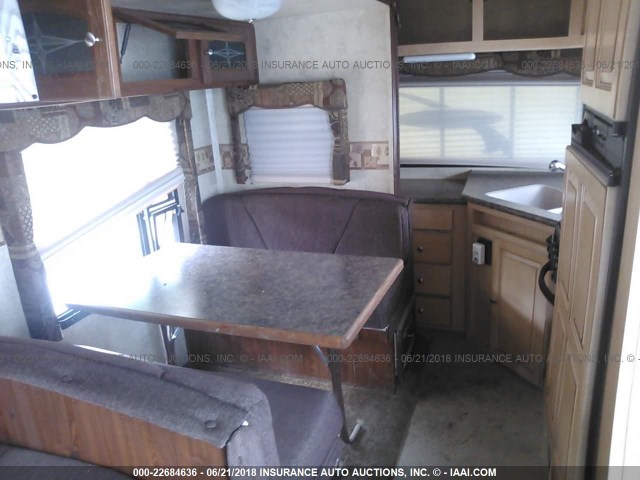 4X4TFLG25B1835636 - 2011 FOREST RIVER FLAGSTAFF  白色 照片 7