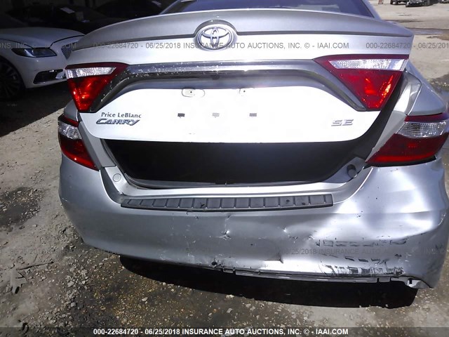 4T1BF1FK1GU186586 - 2016 TOYOTA CAMRY LE/XLE/SE/XSE SILVER photo 6