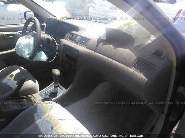 4T1BG22K8VU025433 - 1997 TOYOTA CAMRY CE/LE/XLE 勃艮第红 照片 5