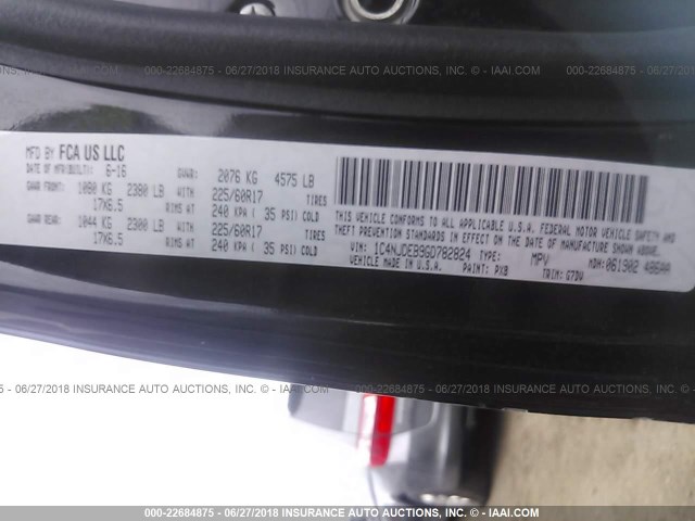 1C4NJDEB9GD782824 - 2016 JEEP COMPASS LATITUDE 黑色 照片 9