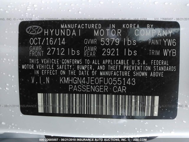 KMHGN4JE0FU055143 - 2015 HYUNDAI GENESIS 3.8L WHITE photo 9