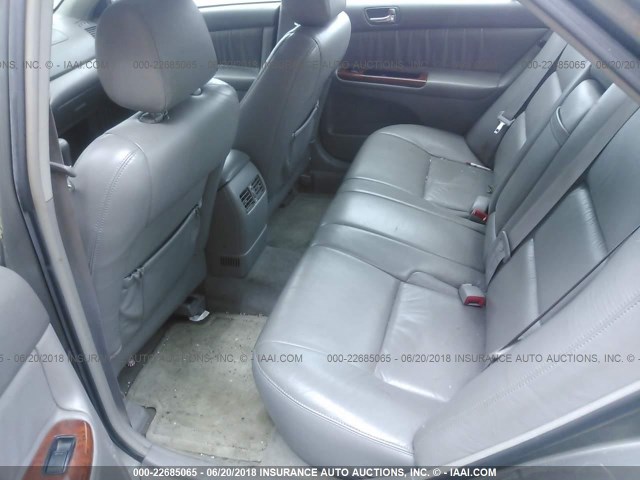 4T1BF30K04U578992 - 2004 TOYOTA CAMRY LE/XLE/SE ნაცრისფერი ფოტო 8
