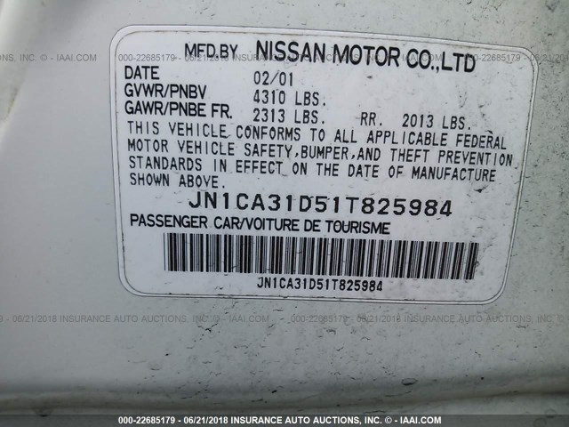 JN1CA31D51T825984 - 2001 NISSAN MAXIMA GXE/SE/GLE/20TH ANNIV WHITE photo 9