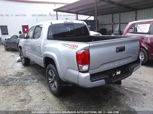 5TFCZ5AN4HX075345 - 2017 TOYOTA TACOMA DBL CAB/SR/TRDSPT/OR/PRO ვერცხლისფერი ფოტო 3