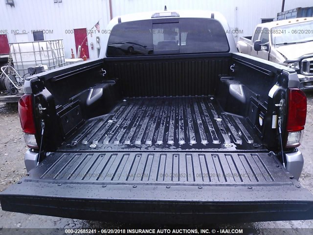 5TFCZ5AN4HX075345 - 2017 TOYOTA TACOMA DBL CAB/SR/TRDSPT/OR/PRO ვერცხლისფერი ფოტო 8