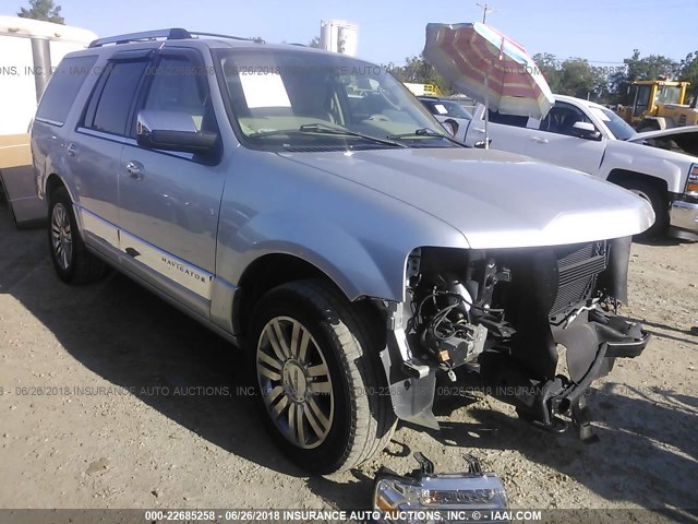 5LMJJ2H58CEL04528 - 2012 LINCOLN NAVIGATOR SILVER photo 1