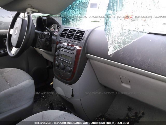 1GNDV23L86D169096 - 2006 CHEVROLET UPLANDER LS SILVER photo 5