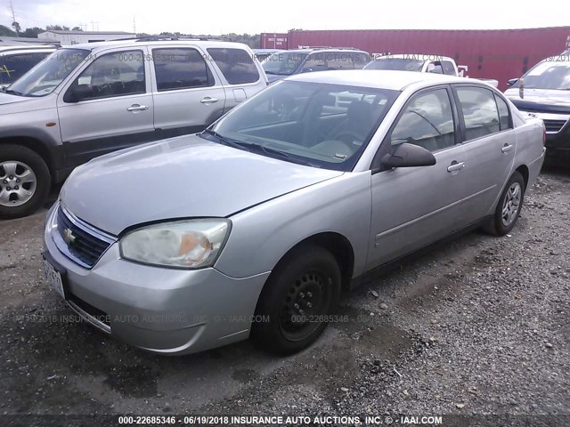 1G1ZS58F97F219594 - 2007 CHEVROLET MALIBU LS SILVER photo 2