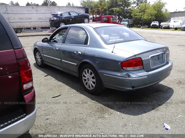 KMHWF35H04A996470 - 2004 HYUNDAI SONATA GLS/LX GRAY photo 3