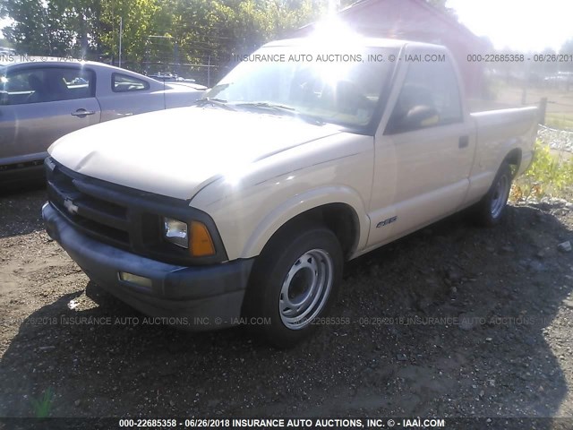 1GCCS1441S8123854 - 1995 CHEVROLET S TRUCK S10 GOLD photo 2