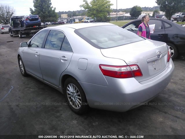 4T1BE46K28U237745 - 2008 TOYOTA CAMRY CE/LE/XLE/SE SILVER photo 3