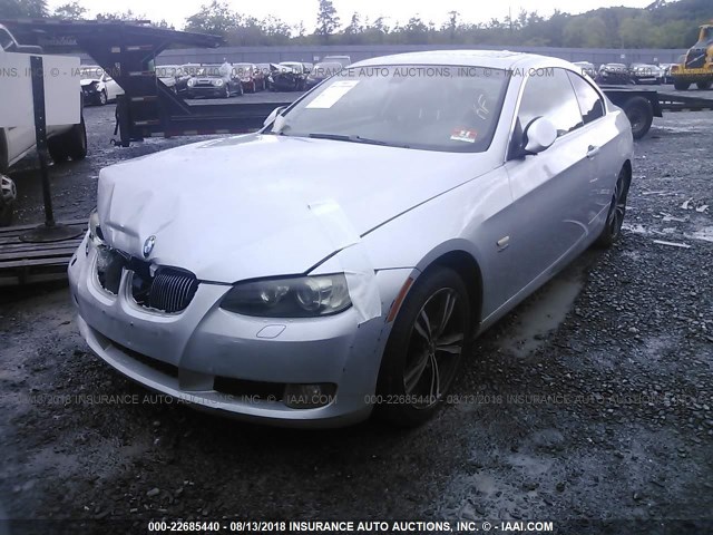 WBAWV53569P080812 - 2009 BMW 328 XI SULEV SILVER photo 2