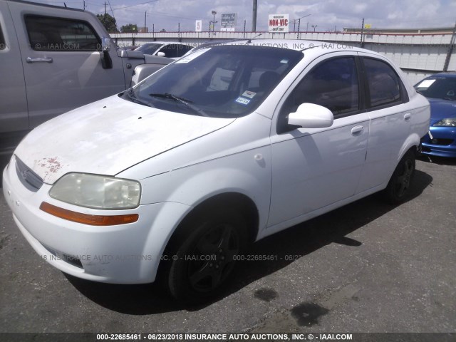 KL1TD56636B668857 - 2006 CHEVROLET AVEO LS WHITE photo 2