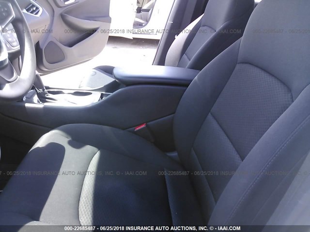 1G1ZB5ST5GF343845 - 2016 CHEVROLET MALIBU LS WHITE photo 8